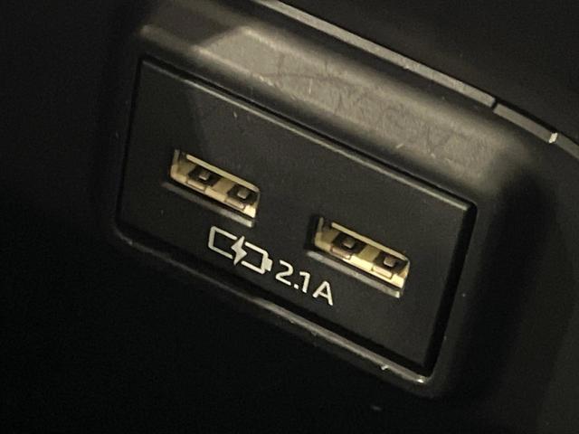 RAV4 アドベンチャー 4WD 9型ディスプレイオーディオ バックカメラ セーフティセンス レーダークルーズ 合皮シート パワーシート ドラレコ コーナーセンサー スマートキー LEDヘッド ETC オートマチックハイビーム(36枚目)