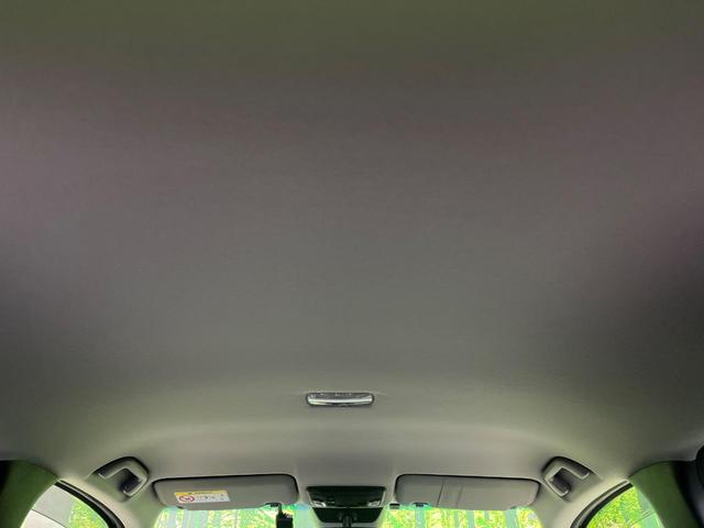 フィット ｅ：ＨＥＶホーム　２０周年特別仕様車　カーサ　４ＷＤ　純正９型ＳＤナビ　バックカメラ　寒冷地仕様　ホンダセンシング　アダプティブクルーズ　禁煙車　ドラレコ　コーナーセンサー　スマートキー　ＬＥＤヘッド　ビルトインＥＴＣ　オートハイビーム（44枚目）