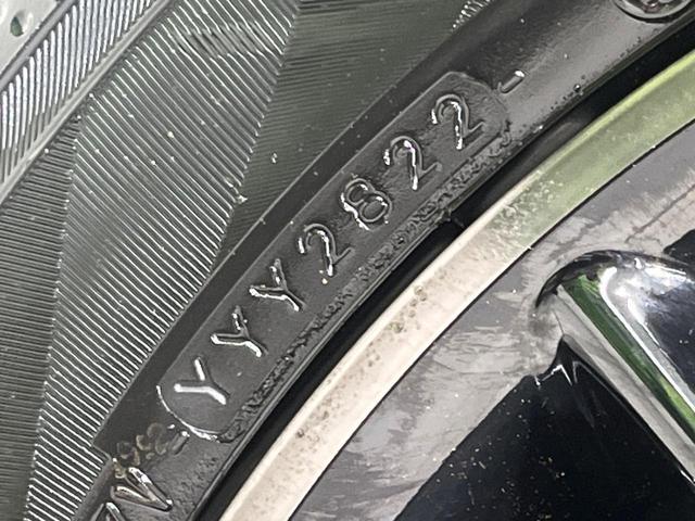 フィット ｅ：ＨＥＶホーム　２０周年特別仕様車　カーサ　４ＷＤ　純正９型ＳＤナビ　バックカメラ　寒冷地仕様　ホンダセンシング　アダプティブクルーズ　禁煙車　ドラレコ　コーナーセンサー　スマートキー　ＬＥＤヘッド　ビルトインＥＴＣ　オートハイビーム（62枚目）