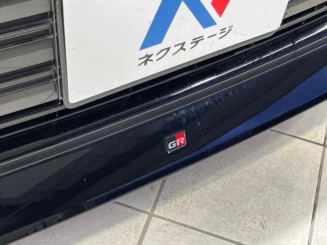 ヴォクシー Ｓ－Ｚ　４ＷＤ　ＧＲエアロ　両側電動ドア　純正１０インチナビ　バックカメラ　セーフティセンス　レーダークルーズ　禁煙車　ハーフレザーシート　ドラレコ　コーナーセンサー　スマートキー　ＬＥＤヘッド　ＥＴＣ２．０（25枚目）