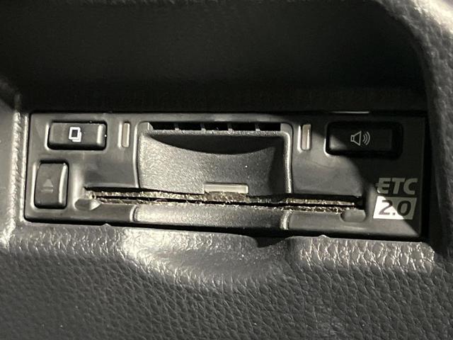 ヴォクシー Ｓ－Ｚ　４ＷＤ　ＧＲエアロ　両側電動ドア　純正１０インチナビ　バックカメラ　セーフティセンス　レーダークルーズ　禁煙車　ハーフレザーシート　ドラレコ　コーナーセンサー　スマートキー　ＬＥＤヘッド　ＥＴＣ２．０（30枚目）