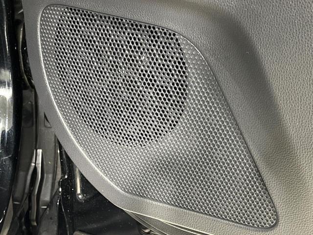 ヴォクシー Ｓ－Ｚ　４ＷＤ　ＧＲエアロ　両側電動ドア　純正１０インチナビ　バックカメラ　セーフティセンス　レーダークルーズ　禁煙車　ハーフレザーシート　ドラレコ　コーナーセンサー　スマートキー　ＬＥＤヘッド　ＥＴＣ２．０（59枚目）