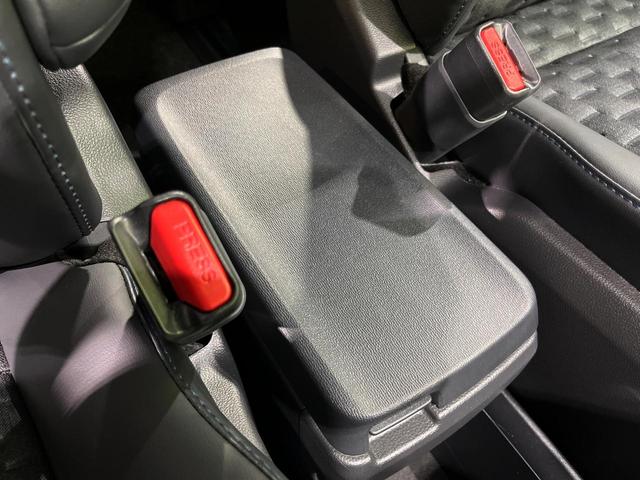 ヴォクシー Ｓ－Ｚ　４ＷＤ　ＧＲエアロ　両側電動ドア　純正１０インチナビ　バックカメラ　セーフティセンス　レーダークルーズ　禁煙車　ハーフレザーシート　ドラレコ　コーナーセンサー　スマートキー　ＬＥＤヘッド　ＥＴＣ２．０（67枚目）