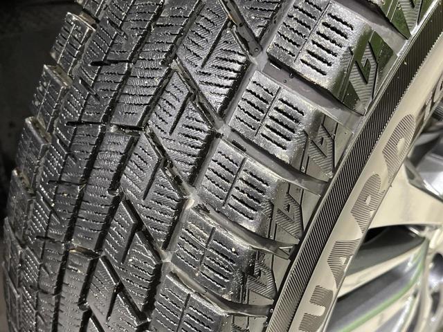 ヴォクシー Ｓ－Ｚ　４ＷＤ　ＧＲエアロ　両側電動ドア　純正１０インチナビ　バックカメラ　セーフティセンス　レーダークルーズ　禁煙車　ハーフレザーシート　ドラレコ　コーナーセンサー　スマートキー　ＬＥＤヘッド　ＥＴＣ２．０（70枚目）