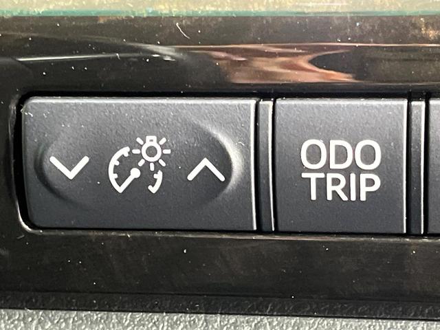 アルファードハイブリッド SR Cパッケージ 4WD ツインムーンルーフ 両側電動スライドドア 純正8型ナビ バックカメラ AC100V電源 禁煙車 電動リアゲート レザーシート ドラレコ コーナーセンサー スマートキー HIDヘッド ETC(32枚目)