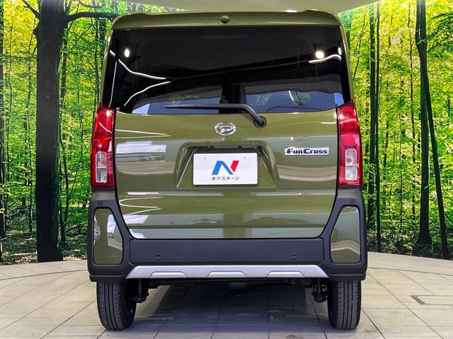 タント ファンクロス　４ＷＤ　両側電動ドア　純正ナビ　バックカメラ　スマートアシスト　禁煙車　ドラレコ　コーナーセンサー　スマートキー　ＬＥＤヘッド　オートハイビーム　オートライト　オートエアコン　純正１４インチアルミ（15枚目）