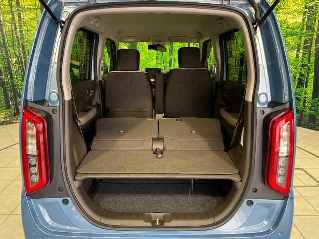 普段のお買い物や通勤、送迎等に十分な荷室スペースを確保しております。セカンドシートを倒すと、大きな荷物の積載も可能です♪
