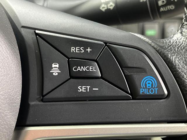 【プロパイロット】高速道路での長距離走行が楽に！！渋滞時と巡回走行のシーンで、アクセル・ブレーキ・ステアリングを自動で制御し、長距離運転の負担を軽減してくれます♪