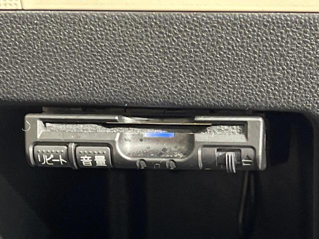 【ＥＴＣ】高速道路の料金所をストレスなく通過！話題のスポットやサービスエリアに多い「スマートＩＣ」利用時は必須のアイテムです。当店でセットアップを実施、ご納車当日からすぐにご利用いただけます！