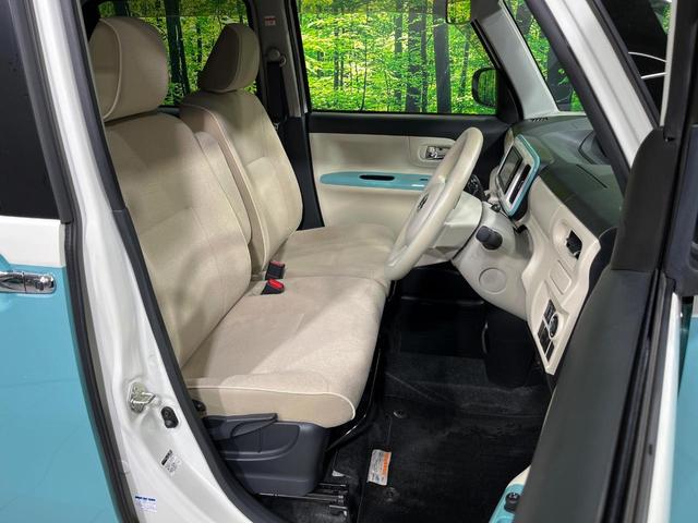 運転席シート廻りは使用感も少なく、良好な状態となっています。丁寧に使われていたことがよくわかりますね。