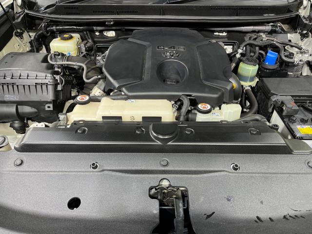 親切・丁寧な専門メカニックスタッフが応対！・車検・点検整備・事故等の修理などアフターサービスも安心。お車のカスタマイズもネクステージのサービススタッフまでご相談ください！