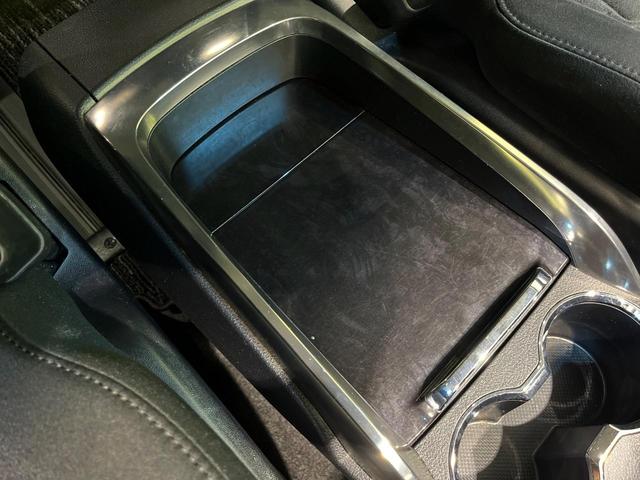 ヴェルファイア ２．５Ｚ　Ａエディション　４ＷＤ　両側電動スライド　純正９．２型ＳＤナビ　１２．１型後席モニター　バックカメラ　ＪＢＬサウンドシステム　セーフティセンス　レーダークルーズ　禁煙車　コーナーセンサー　スマートキー（61枚目）