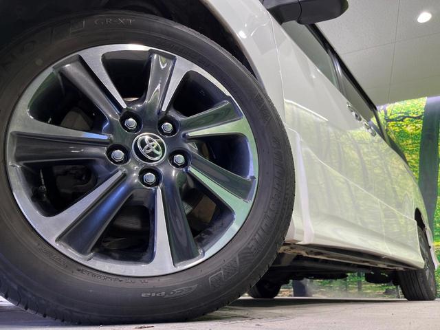 ヴォクシー ＺＳ　煌ＩＩ　４ＷＤ　両側電動スライドドア　純正１０型ＳＤナビ　フリップダウンモニター　バックカメラ　寒冷地仕様　セーフティセンスＣ　禁煙車　ドラレコ　コーナーセンサー　スマートキー　ＬＥＤヘッド　ＥＴＣ（14枚目）