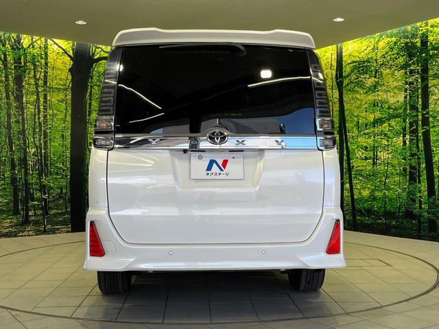 ヴォクシー ＺＳ　煌ＩＩ　４ＷＤ　両側電動スライドドア　純正１０型ＳＤナビ　フリップダウンモニター　バックカメラ　寒冷地仕様　セーフティセンスＣ　禁煙車　ドラレコ　コーナーセンサー　スマートキー　ＬＥＤヘッド　ＥＴＣ（16枚目）