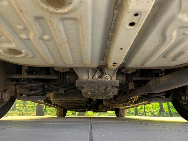 ヴォクシー ＺＳ　煌ＩＩ　４ＷＤ　両側電動スライドドア　純正１０型ＳＤナビ　フリップダウンモニター　バックカメラ　寒冷地仕様　セーフティセンスＣ　禁煙車　ドラレコ　コーナーセンサー　スマートキー　ＬＥＤヘッド　ＥＴＣ（20枚目）