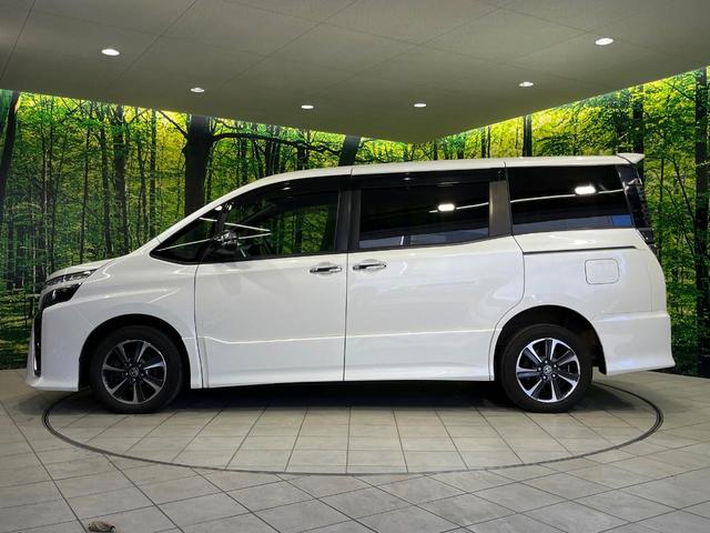 ヴォクシー ＺＳ　煌ＩＩ　４ＷＤ　両側電動スライドドア　純正１０型ＳＤナビ　フリップダウンモニター　バックカメラ　寒冷地仕様　セーフティセンスＣ　禁煙車　ドラレコ　コーナーセンサー　スマートキー　ＬＥＤヘッド　ＥＴＣ（46枚目）
