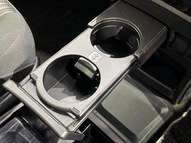 ヴォクシー ＺＳ　煌ＩＩ　４ＷＤ　両側電動スライドドア　純正１０型ＳＤナビ　フリップダウンモニター　バックカメラ　寒冷地仕様　セーフティセンスＣ　禁煙車　ドラレコ　コーナーセンサー　スマートキー　ＬＥＤヘッド　ＥＴＣ（62枚目）