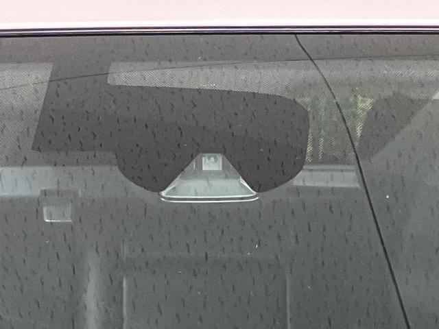 エクストレイル ２０Ｘ　ハイブリッド　エマージェンシーブレーキＰ　４ＷＤ　純正ＳＤナビ　全周囲カメラ　エマージェンシーブレーキ　禁煙車　防水シート　シートヒーター　コーナーセンサー　スマートキー　ＬＥＤヘッド　ＥＴＣ　クルーズコントロール　車線逸脱警報　オートライト（5枚目）