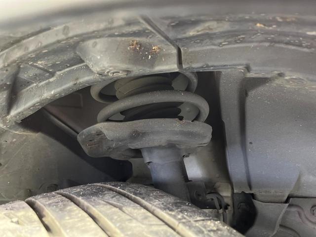 エクストレイル ２０Ｘ　ハイブリッド　エマージェンシーブレーキＰ　４ＷＤ　純正ＳＤナビ　全周囲カメラ　エマージェンシーブレーキ　禁煙車　防水シート　シートヒーター　コーナーセンサー　スマートキー　ＬＥＤヘッド　ＥＴＣ　クルーズコントロール　車線逸脱警報　オートライト（20枚目）