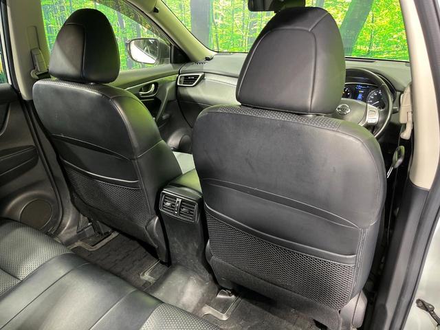 エクストレイル ２０Ｘ　ハイブリッド　エマージェンシーブレーキＰ　４ＷＤ　純正ＳＤナビ　全周囲カメラ　エマージェンシーブレーキ　禁煙車　防水シート　シートヒーター　コーナーセンサー　スマートキー　ＬＥＤヘッド　ＥＴＣ　クルーズコントロール　車線逸脱警報　オートライト（52枚目）