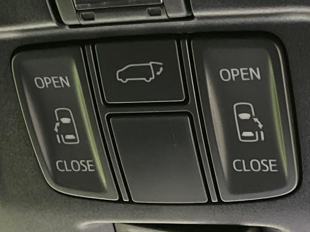 ヴェルファイアハイブリッド Ｚ　ゴールデンアイズ　４ＷＤ　両側電動スライドドア　純正９型ディスプレイオーディオ　バックカメラ　ＡＣ１００Ｖ電源　セーフティセンス　レーダークルーズ　禁煙車　パワーバックドア　ハーフレザーシート　ドラレコ　スマートキー（3枚目）