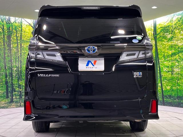 ヴェルファイアハイブリッド Ｚ　ゴールデンアイズ　４ＷＤ　両側電動スライドドア　純正９型ディスプレイオーディオ　バックカメラ　ＡＣ１００Ｖ電源　セーフティセンス　レーダークルーズ　禁煙車　パワーバックドア　ハーフレザーシート　ドラレコ　スマートキー（16枚目）