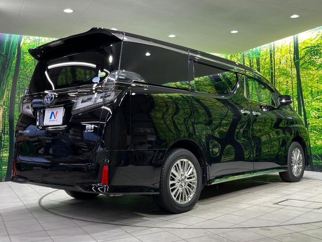 ヴェルファイアハイブリッド Ｚ　ゴールデンアイズ　４ＷＤ　両側電動スライドドア　純正９型ディスプレイオーディオ　バックカメラ　ＡＣ１００Ｖ電源　セーフティセンス　レーダークルーズ　禁煙車　パワーバックドア　ハーフレザーシート　ドラレコ　スマートキー（18枚目）