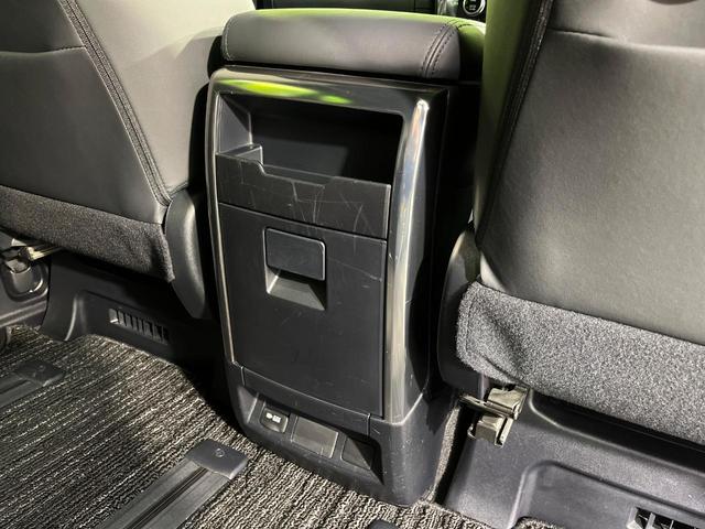 ヴェルファイアハイブリッド Ｚ　ゴールデンアイズ　４ＷＤ　両側電動スライドドア　純正９型ディスプレイオーディオ　バックカメラ　ＡＣ１００Ｖ電源　セーフティセンス　レーダークルーズ　禁煙車　パワーバックドア　ハーフレザーシート　ドラレコ　スマートキー（58枚目）