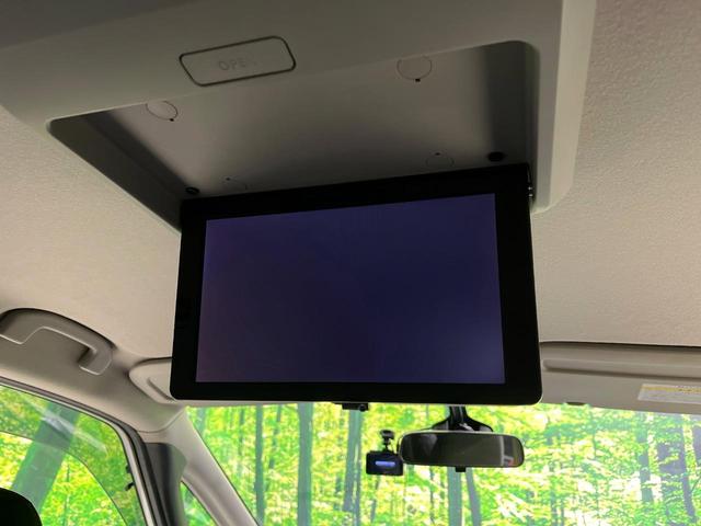 セレナ ハイウェイスター　プロパイロットエディション　４ＷＤ　両側電動スライドドア　純正９型ＳＤナビ　フリップダウン　バックカメラ　ナビ取付ＰＫＧ　インテリジェントエマージェンシーブレーキ　プロパイロット　禁煙車　前席シートヒーター　ドラレコ　ＥＴＣ（5枚目）