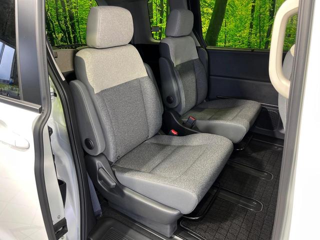 フリード エアー 4WD 両側電動スライドドア 8型純正ナビ バックカメラ 寒冷地仕様 ホンダセンシング アダプティブクルーズ 禁煙車 前席シートヒーター ドラレコ コーナーセンサー スマートキー LEDヘッド ETC(9枚目)