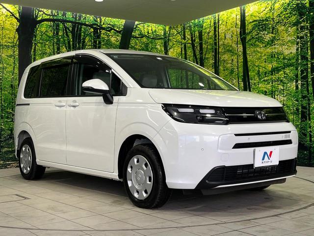 フリード エアー 4WD 両側電動スライドドア 8型純正ナビ バックカメラ 寒冷地仕様 ホンダセンシング アダプティブクルーズ 禁煙車 前席シートヒーター ドラレコ コーナーセンサー スマートキー LEDヘッド ETC(17枚目)