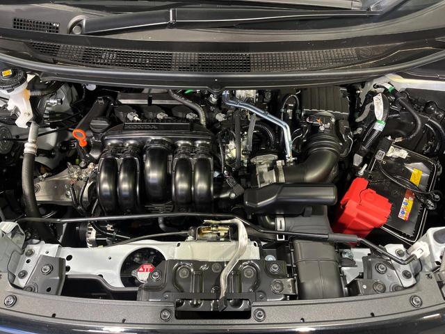 フリード エアー 4WD 両側電動スライドドア 8型純正ナビ バックカメラ 寒冷地仕様 ホンダセンシング アダプティブクルーズ 禁煙車 前席シートヒーター ドラレコ コーナーセンサー スマートキー LEDヘッド ETC(19枚目)