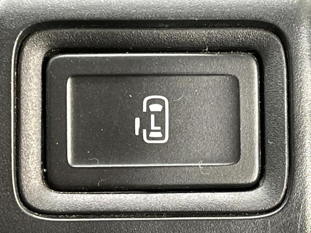 ソリオ Ｇ　４ＷＤ　電動スライドドア　ＳＤナビ　禁煙車　前席シートヒーター　スマートキー　ＥＴＣ　Ｂｌｕｅｔｏｏｔｈ再生　ＣＤ／ＤＶＤ再生　フルセグ　シートリフター　プライバシーガラス　盗難防止装置（3枚目）