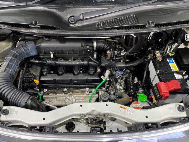 ソリオ Ｇ　４ＷＤ　電動スライドドア　ＳＤナビ　禁煙車　前席シートヒーター　スマートキー　ＥＴＣ　Ｂｌｕｅｔｏｏｔｈ再生　ＣＤ／ＤＶＤ再生　フルセグ　シートリフター　プライバシーガラス　盗難防止装置（18枚目）