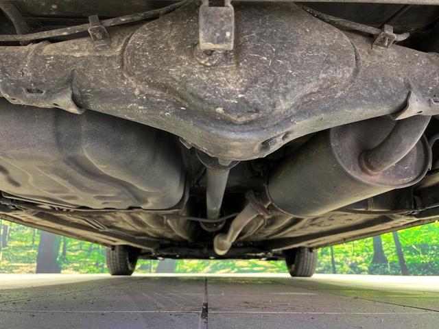 ソリオ Ｇ　４ＷＤ　電動スライドドア　ＳＤナビ　禁煙車　前席シートヒーター　スマートキー　ＥＴＣ　Ｂｌｕｅｔｏｏｔｈ再生　ＣＤ／ＤＶＤ再生　フルセグ　シートリフター　プライバシーガラス　盗難防止装置（19枚目）