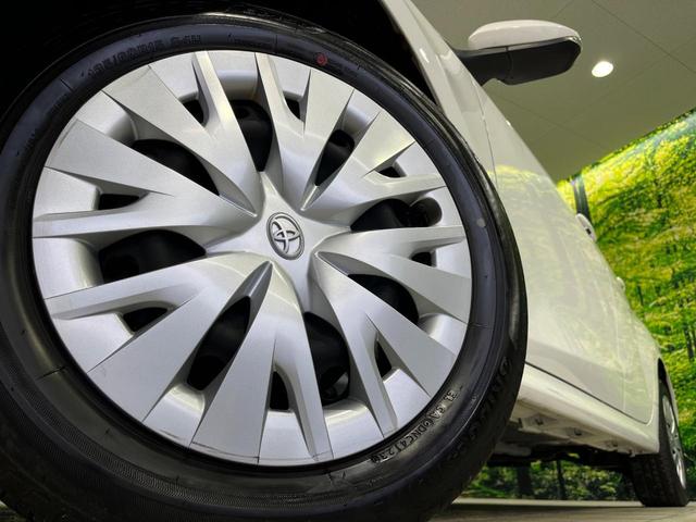 ヤリス ハイブリッドＸ　４ＷＤ　ナビ機能付きディスプレイオーディオ　バックカメラ　ＡＣ１００Ｖ電源　セーフティセンス　レーダークルーズ　禁煙車　ドラレコ　スマートキー　ビルトインＥＴＣ　オートハイビーム　車線逸脱警報（13枚目）