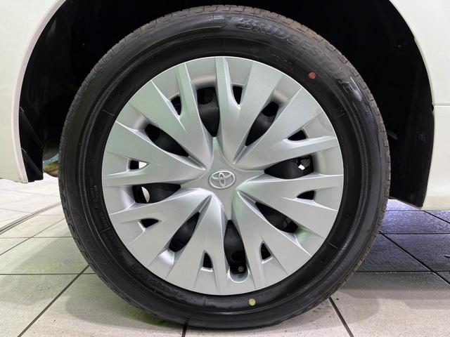 ヤリス ハイブリッドＸ　４ＷＤ　ナビ機能付きディスプレイオーディオ　バックカメラ　ＡＣ１００Ｖ電源　セーフティセンス　レーダークルーズ　禁煙車　ドラレコ　スマートキー　ビルトインＥＴＣ　オートハイビーム　車線逸脱警報（57枚目）