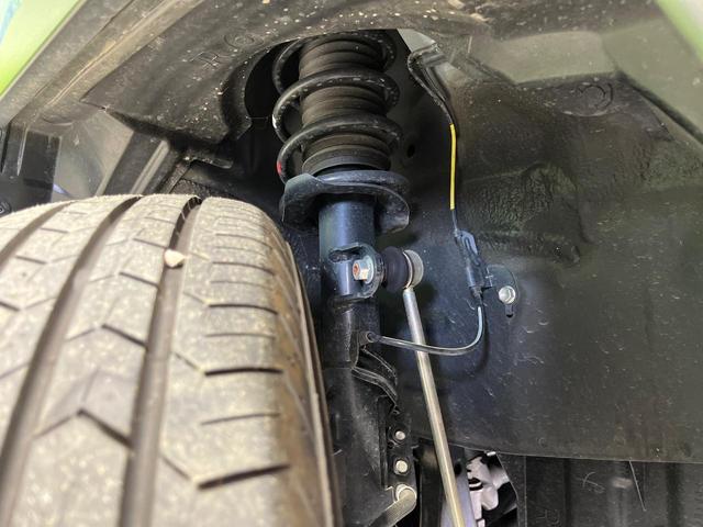 タフト Ｇ　ダーククロムベンチャー　４ＷＤ　ガラスルーフ　純正９型ディスプレイオーディオ　バックカメラ　スマートアシスト　禁煙車　前席シートヒーター　コーナーセンサー　スマートキー　ＬＥＤヘッド　純正１５インチアルミ　オートハイビーム（20枚目）