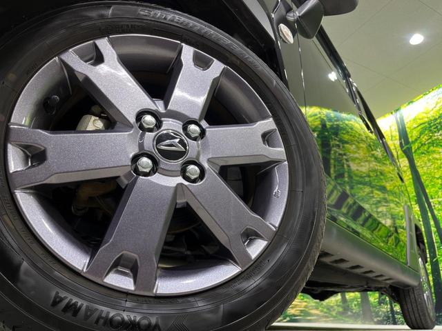 【純正１５インチアルミホイール】外観にマッチした純正アルミホイールを装着しております。各種社外アルミホイールや、スタッドレスタイヤも取扱いしております。是非ご相談ください♪