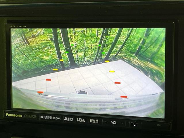 デリカＤ：５ Ｄ　パワーパッケージ　４ＷＤ　ターボ　両側電動スライドドア　ＳＤナビ　バックカメラ　禁煙車　前席シートヒーター　スマートキー　ＨＩＤヘッド　ビルトインＥＴＣ　オートライト　オートエアコン　純正１８インチＡＷ（5枚目）