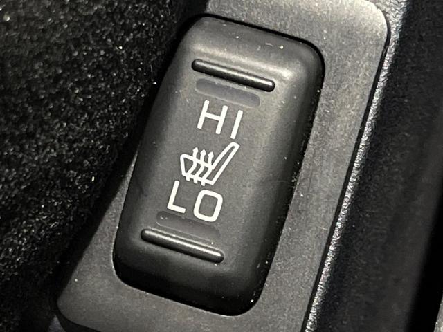 デリカＤ：５ Ｄ　パワーパッケージ　４ＷＤ　ターボ　両側電動スライドドア　ＳＤナビ　バックカメラ　禁煙車　前席シートヒーター　スマートキー　ＨＩＤヘッド　ビルトインＥＴＣ　オートライト　オートエアコン　純正１８インチＡＷ（6枚目）