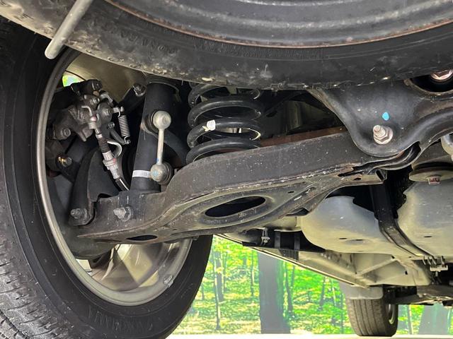 デリカＤ：５ Ｄ　パワーパッケージ　４ＷＤ　ターボ　両側電動スライドドア　ＳＤナビ　バックカメラ　禁煙車　前席シートヒーター　スマートキー　ＨＩＤヘッド　ビルトインＥＴＣ　オートライト　オートエアコン　純正１８インチＡＷ（22枚目）