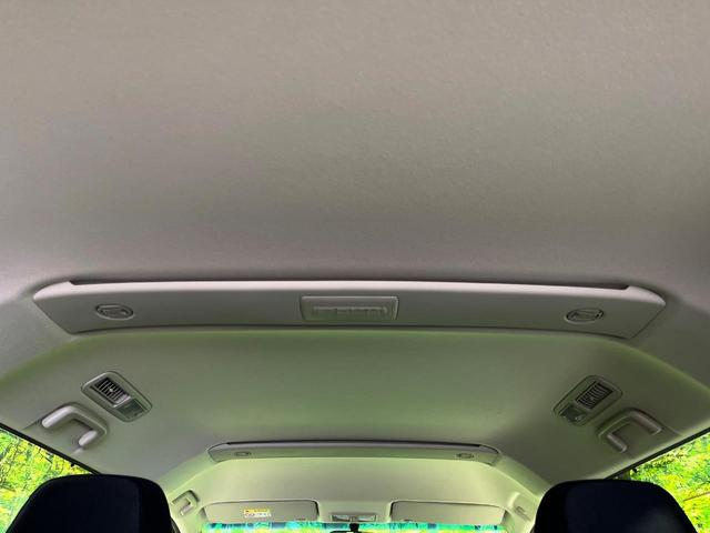 デリカＤ：５ Ｄ　パワーパッケージ　４ＷＤ　ターボ　両側電動スライドドア　ＳＤナビ　バックカメラ　禁煙車　前席シートヒーター　スマートキー　ＨＩＤヘッド　ビルトインＥＴＣ　オートライト　オートエアコン　純正１８インチＡＷ（58枚目）