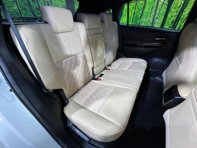 ハリアー プレミアム 4WD 純正9型SDナビ バックカメラ プリクラッシュセーフティ 禁煙車 パワーバックドア パワーシート スマートキー LEDヘッド ETC オートマチックハイビーム 車線逸脱警報 オートエアコン(9枚目)