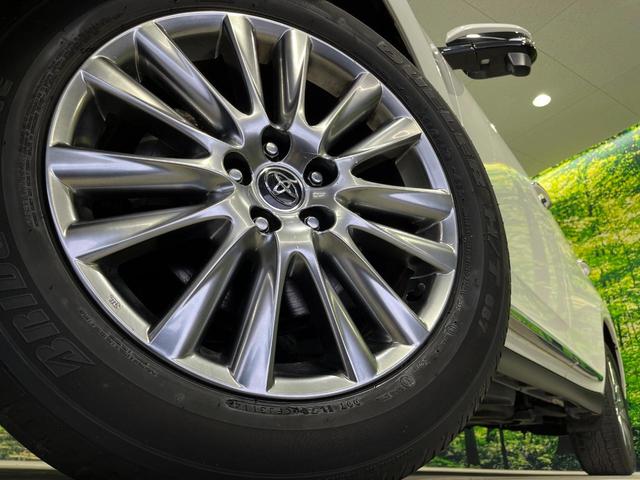 ハリアー プレミアム 4WD 純正9型SDナビ バックカメラ プリクラッシュセーフティ 禁煙車 パワーバックドア パワーシート スマートキー LEDヘッド ETC オートマチックハイビーム 車線逸脱警報 オートエアコン(13枚目)