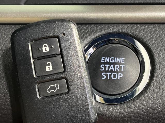 ハリアー プレミアム 4WD 純正9型SDナビ バックカメラ プリクラッシュセーフティ 禁煙車 パワーバックドア パワーシート スマートキー LEDヘッド ETC オートマチックハイビーム 車線逸脱警報 オートエアコン(25枚目)