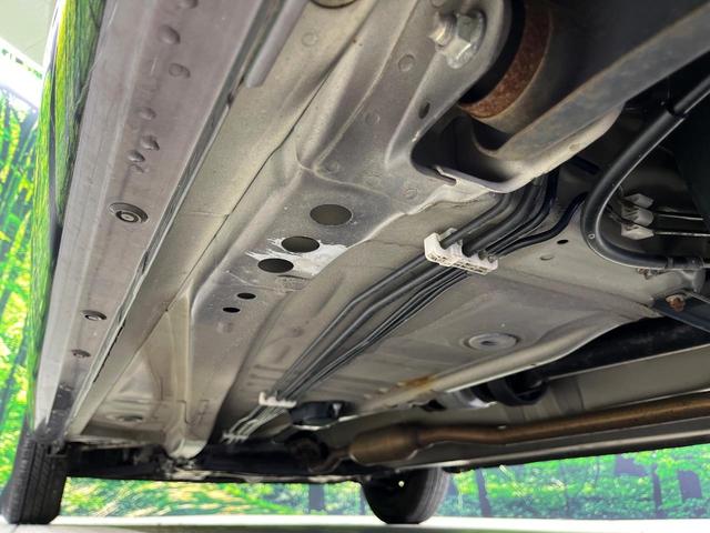 アルト Ｌ　４ＷＤ　ＳＤナビ　バックカメラ　禁煙車　前席シートヒーター　助手席シートヒーター　ＥＴＣ　ＣＤ／ＤＶＤ再生　アイドリングストップ　セキュリティアラーム（23枚目）