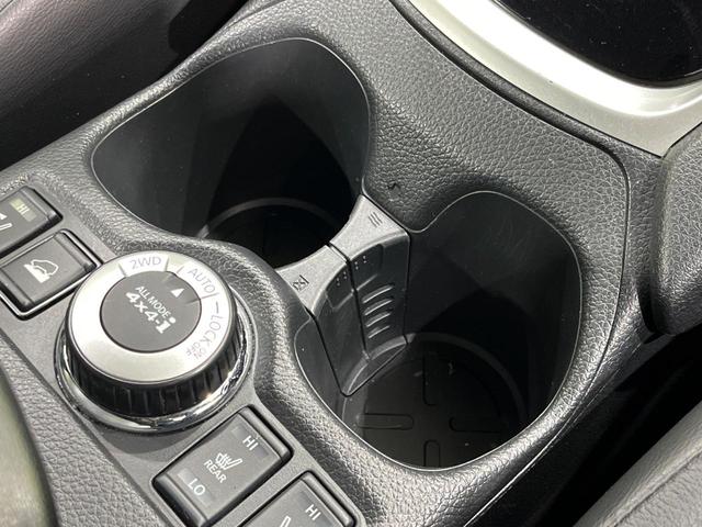 エクストレイル 20Xi 4WD 7人乗り 純正9型SDナビ 全周囲カメラ インテリジェントエマージェンシーブレーキ プロパロット パワーバックドア シートヒーター ドラレコ コーナーセンサー スマートキー LEDヘッド(63枚目)