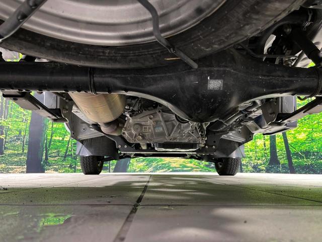 ハイゼットトラック ジャンボＳＡＩＩＩｔ　４ＷＤ　スマートアシスト３ｔ　禁煙車　ＬＥＤヘッド　車線逸脱警報　誤発進抑制機能　ＬＥＤフォグ　ヘッドライトレベライザー　大型荷台作業灯　パワーウィンドウ（15枚目）