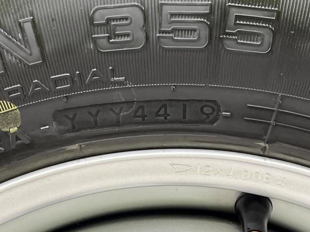 ハイゼットトラック ジャンボＳＡＩＩＩｔ　４ＷＤ　スマートアシスト３ｔ　禁煙車　ＬＥＤヘッド　車線逸脱警報　誤発進抑制機能　ＬＥＤフォグ　ヘッドライトレベライザー　大型荷台作業灯　パワーウィンドウ（45枚目）